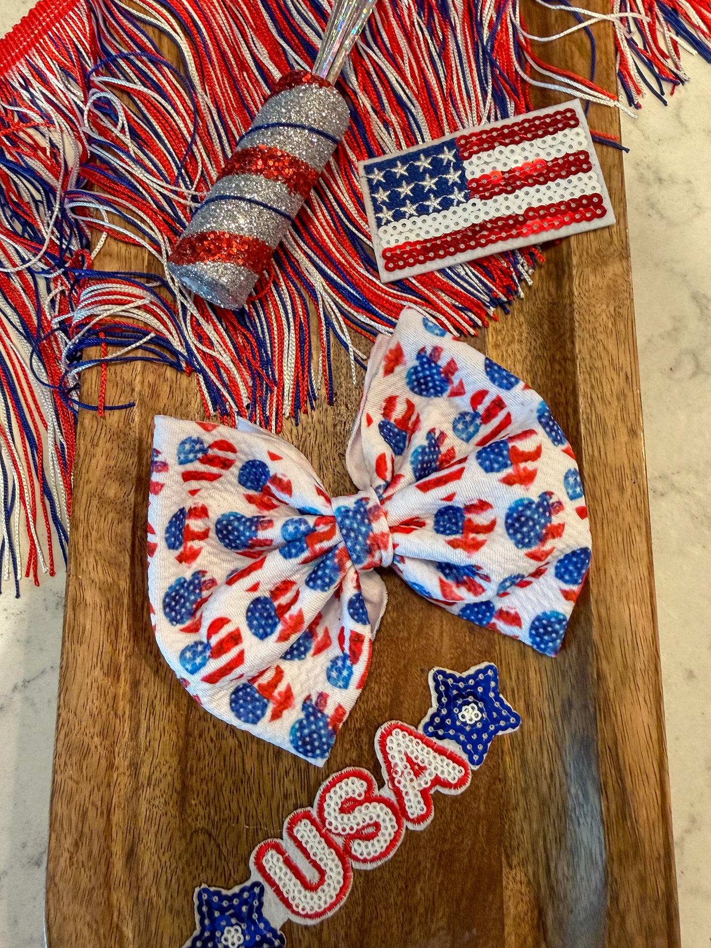 Heart bow 4”